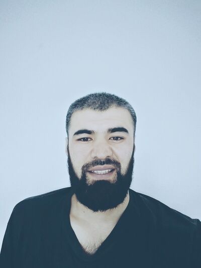  ,   Aziz, 33 ,   ,   , c , 