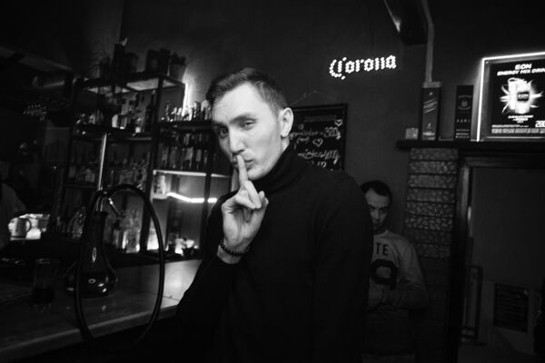  ,   Marat, 30 ,   ,   