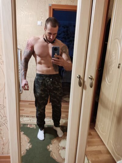  ,   Ivan, 38 ,   ,   