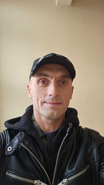  ,   Andrej, 43 ,   ,   , 