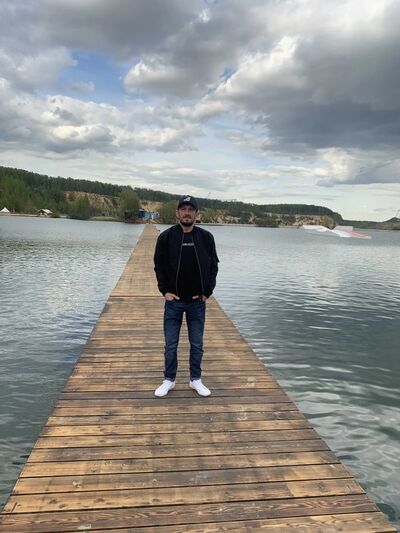  ,   Anton, 35 ,   ,   