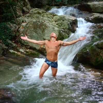  ,   Vitaly, 31 ,   ,   , c , 