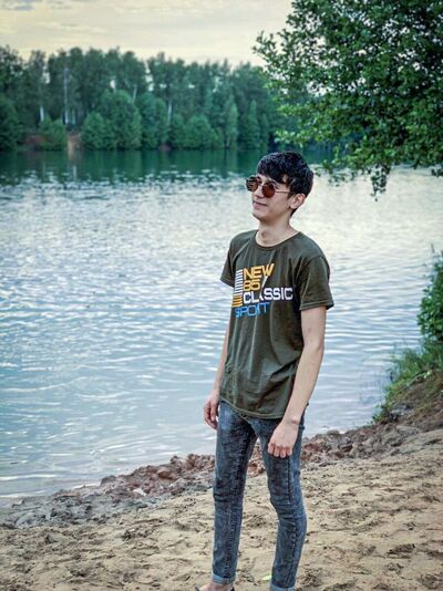  ,   Kadiroff, 26 ,   ,   , c , 