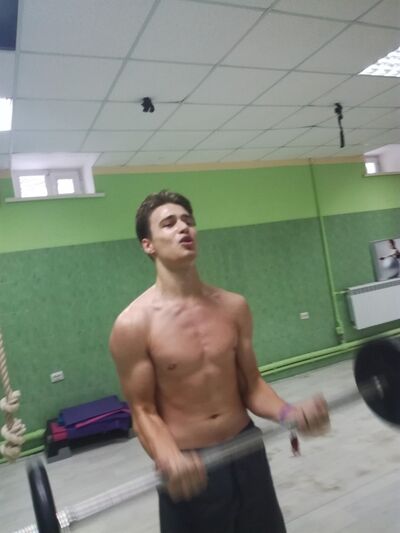  ,   Andreu, 25 ,  