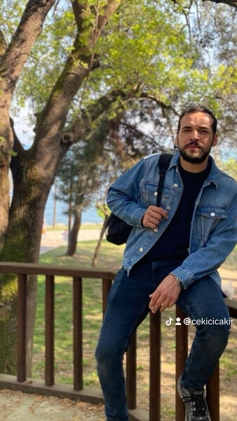  ,   Hakan, 34 ,   ,   