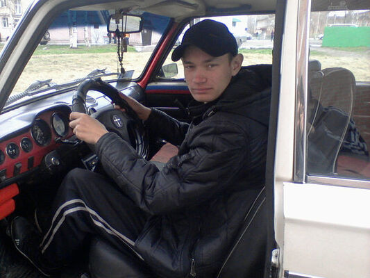  -,   , 32 ,  