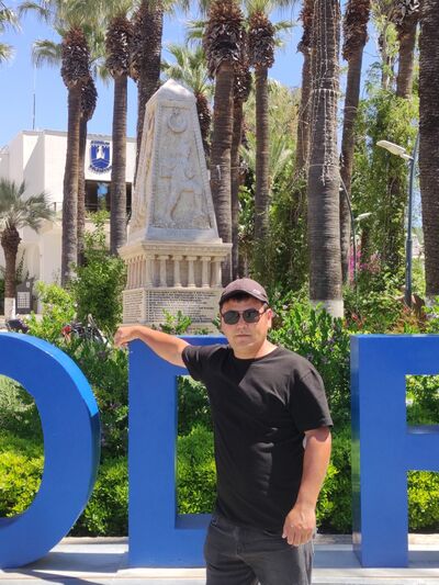  ,   Aibek, 36 ,   ,   