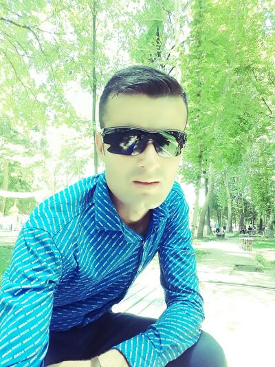  -,   Zoir, 32 ,   ,   , c 