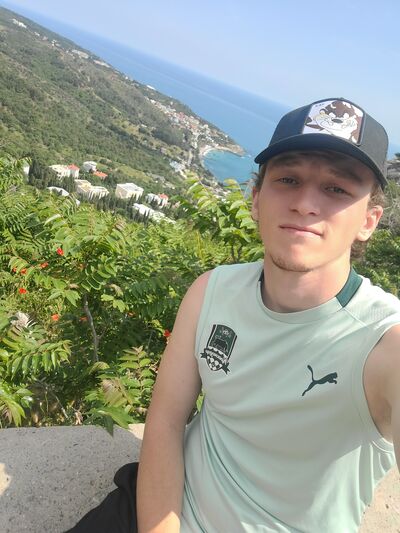  --,   Aleks, 32 ,   ,   