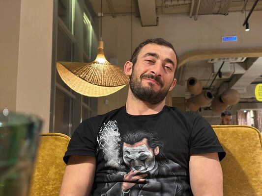  ,   Martin, 38 ,   ,   