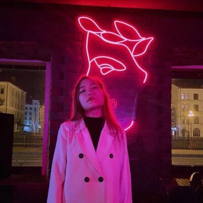  ,   Lekks, 24 ,   ,   