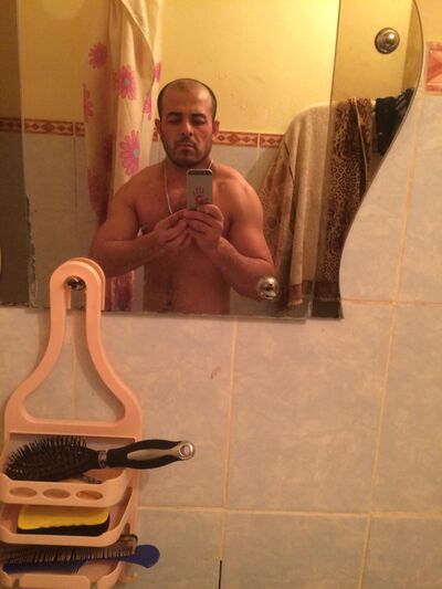  -,   Sadrik, 40 ,   ,   