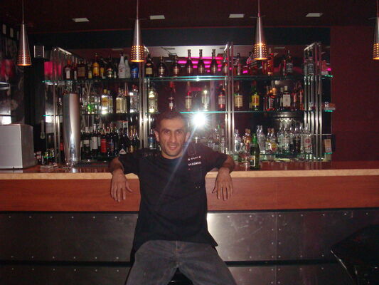  ,   Aro, 40 ,   