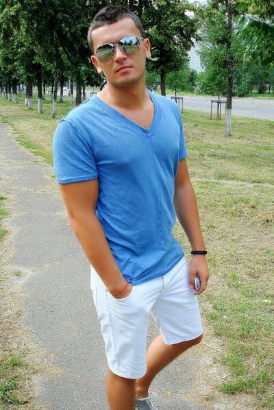  ,   Denis, 30 ,   ,   