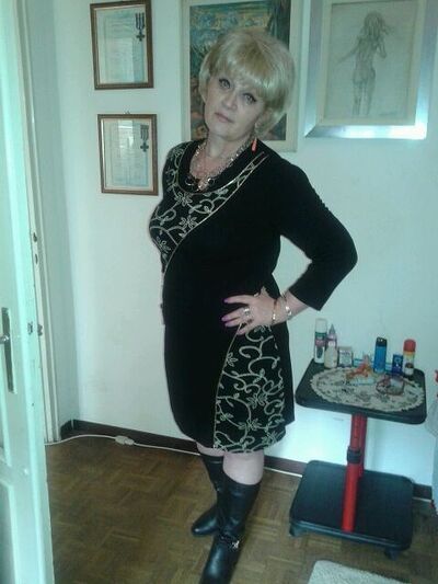  ,   Scarllet, 61 ,     , c 