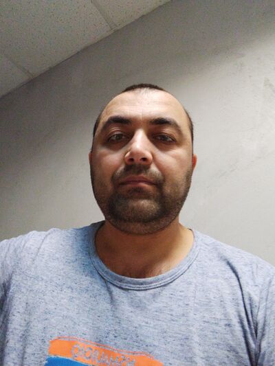  ,   Akbar, 40 ,   ,   