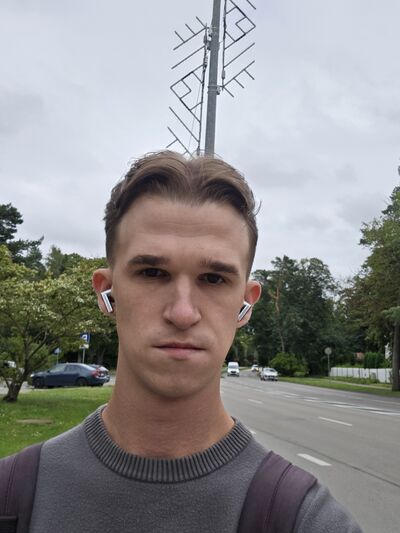  ,   Renats, 26 ,   ,   , c 