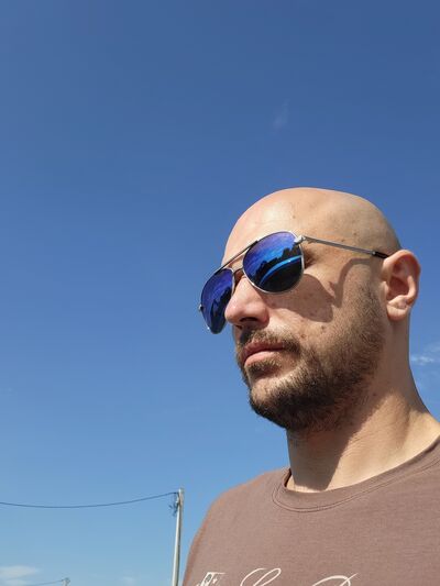  ,   Yury, 37 ,   