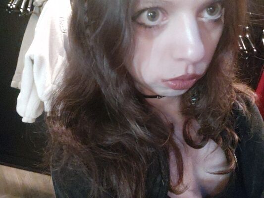 ,   Vlada, 19 ,   ,   