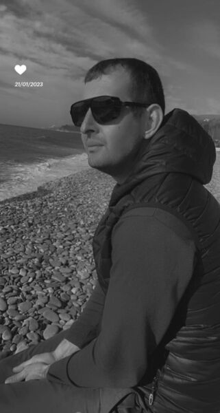  ,   Aleks, 32 ,  