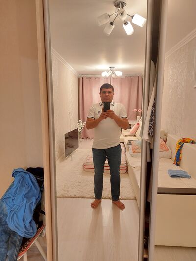 ,   Alisher, 40 ,   ,   