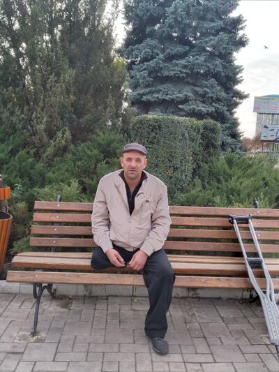  ,   Vitalie, 47 ,   ,   , c 