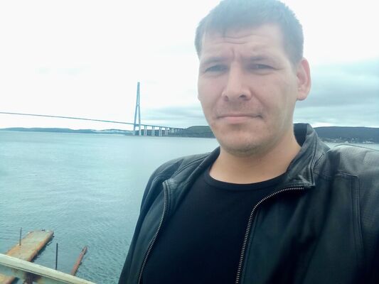  ,   Sergey, 33 ,     , c 