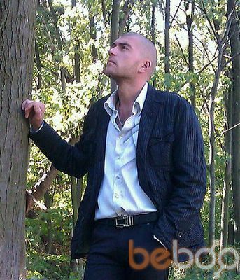  ,   Eduard, 38 ,  