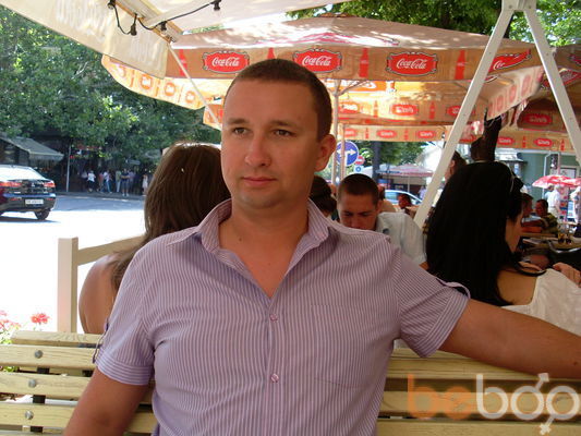 ,   Vitaliy, 40 ,   
