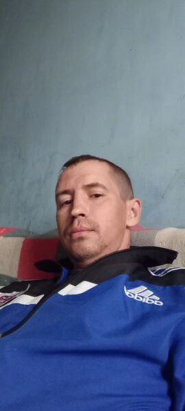  ,   Petr, 38 ,   ,   