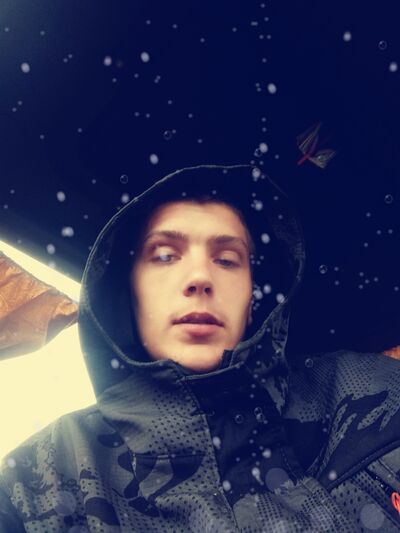  ,   Witalij, 25 ,   ,   