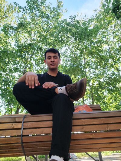  Frankfurt am Main,   Shaxzodbek, 19 ,   ,   