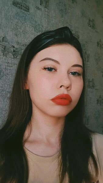  ,   Anastasia, 21 ,     , 