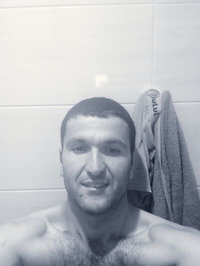  ,   Ali, 36 ,   ,   