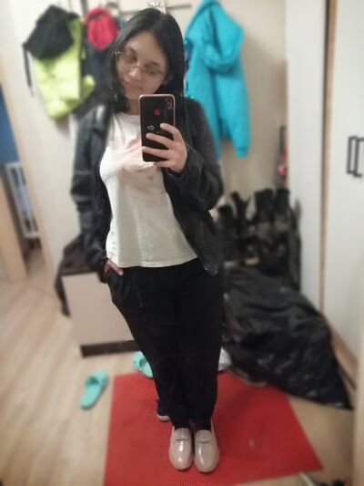  -,   Veronica, 30 ,   ,   , c , 