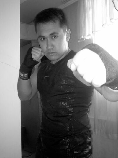  ,   FARID, 33 ,     , c 