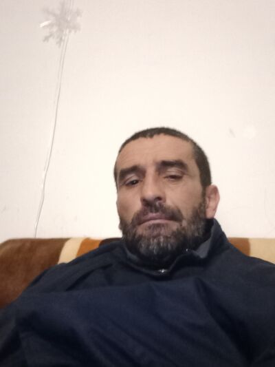  ,   Gio, 47 ,   c 
