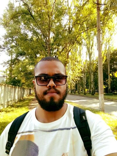  ,   Artur, 28 ,   