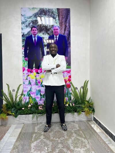  ,   Victor, 41 ,   c 