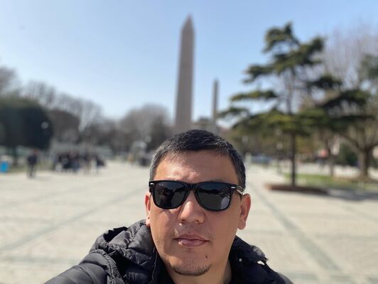  ,   Bek, 39 ,   ,   , c , 