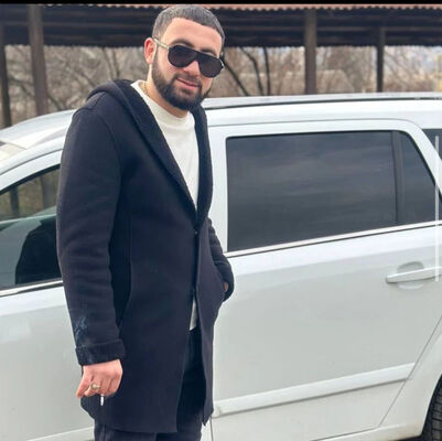 ,   Vladimir, 22 ,   ,   