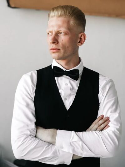  ,   Artur, 30 ,   ,   , c 