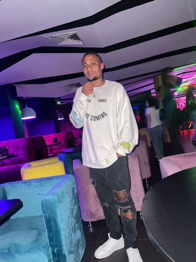  ,   Mario, 29 ,   ,   