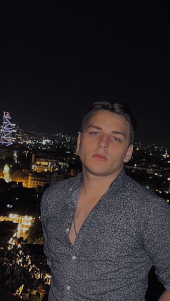  ,   David, 22 ,   ,   