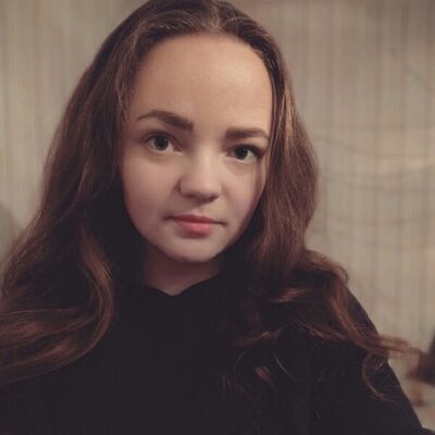  ,   Anastasia, 26 ,   ,   