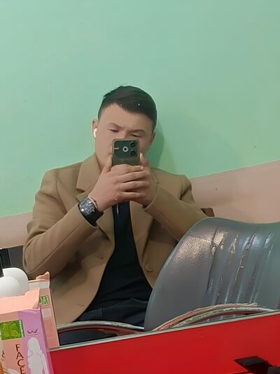  ,   Abdulloh, 18 ,   ,   