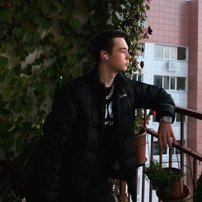  ,   Dexter, 23 ,   ,   