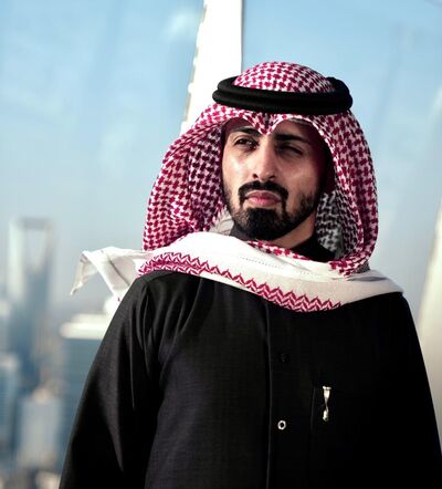  ,   Fawaz, 44 ,     , c 