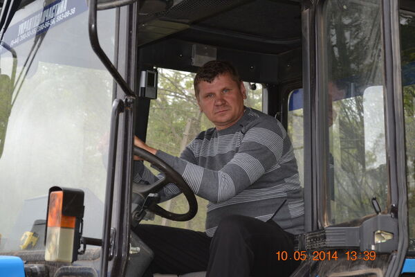  ,   Vasil, 58 ,     , c 
