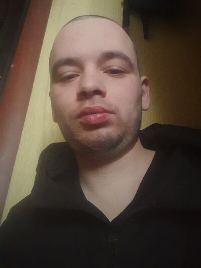  ,   Ruslan, 31 ,   ,   